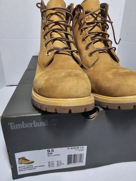 Timberland  Classic 6 Premium Waterproof Boot - Wheat